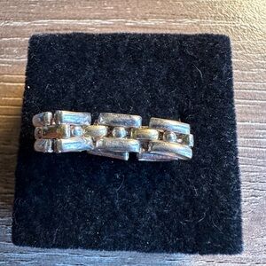 Sterling two tone moveable chain ring stamped size 7.5